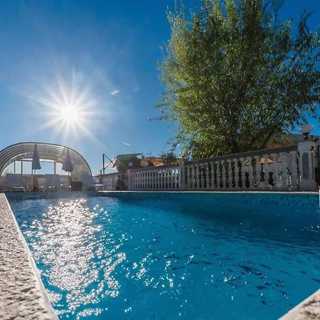 20 * Crikvenica